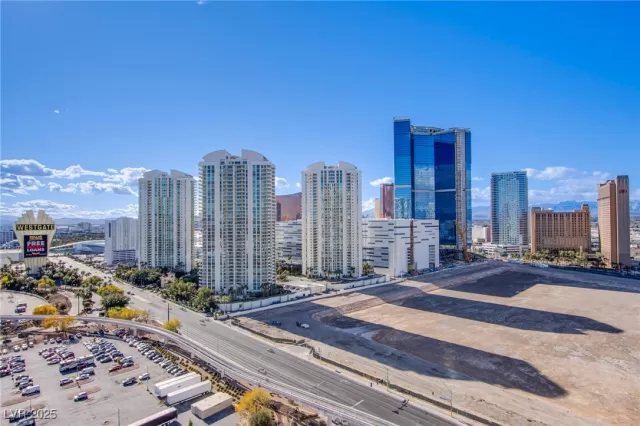 MLS: 2674119 Condo For Sale