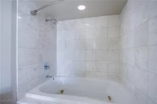 Photo #5: 2674119 Listing 