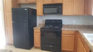 Photo #5: 2674148 Listing 