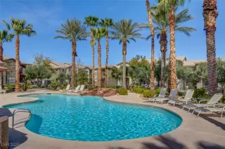 Photo #3: 2674152 Listing