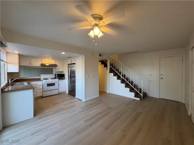 MLS: 2674217 Condo For Sale