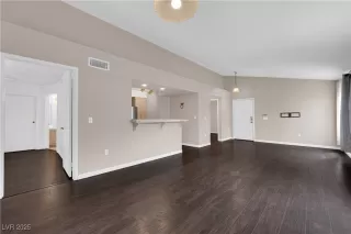 Photo #5: 2674218 Listing 