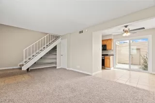 Photo #2: 2674286 Listing