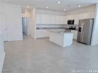 Photo #3: 2674295 Listing 