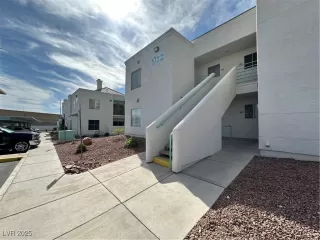 Photo #2: 2674310 Listing 