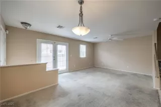 Photo #4: 2674315 Listing