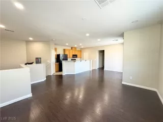 Photo #4: 2674406 Listing 