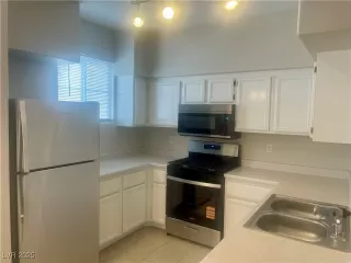 Photo #4: 2674424 Listing 