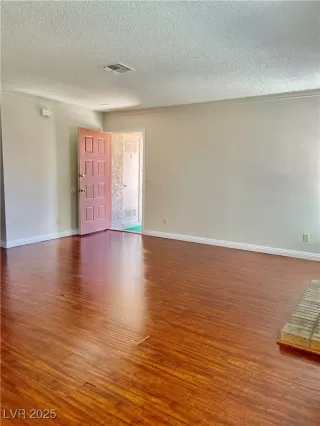 Photo #3: 2674452 Listing 