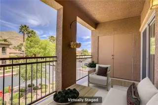 Photo #4: 2674476 Listing