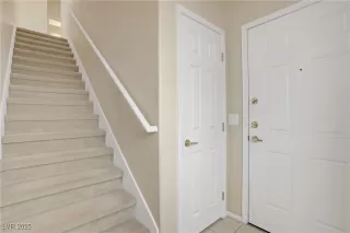 Photo #6: 2674476 Listing