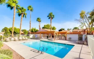 Photo #2: 2674540 Listing