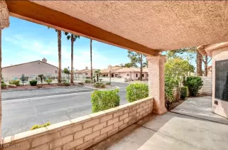 Photo #3: 2674540 Listing