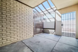 Photo #1: 2674547 Listing 