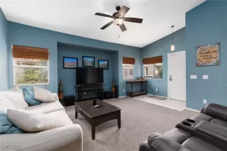 Photo #2: 2674555 Listing