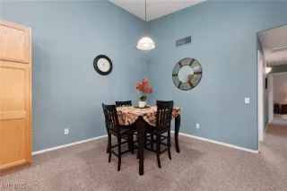 Photo #6: 2674555 Listing