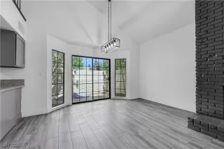 Photo #3: 2674576 Listing 