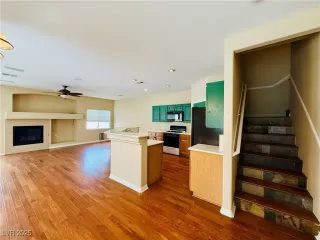 Photo #3: 2674603 Listing 