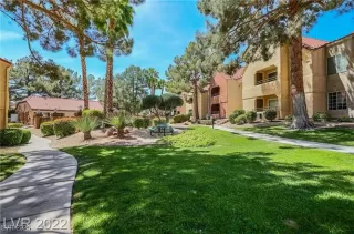 Photo #1: 2674612 Listing 