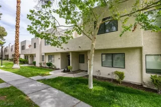 Photo #2: 2674632 Listing