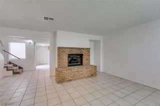 Photo #3: 2674632 Listing