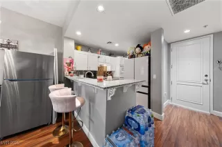 Photo #4: 2674656 Listing 