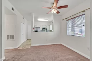 Photo #5: 2674677 Listing