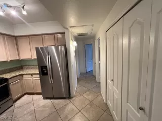 Photo #1: 2674769 Listing 