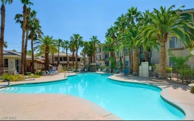 MLS: 2674770 Condo For Sale