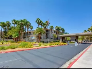 Photo #5: 2674770 Listing 