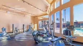 Photo #1: 2674776 Listing