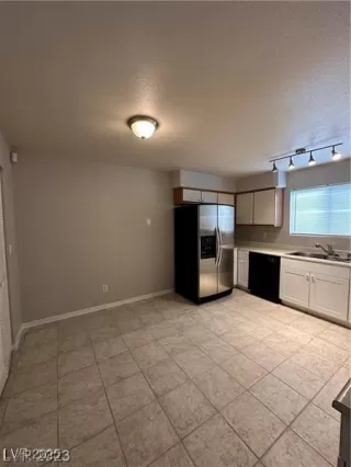 Photo #5: 2674790 Listing