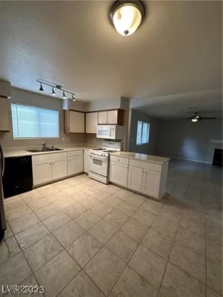 Photo #6: 2674790 Listing