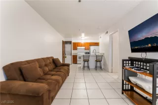 Photo #4: 2674798 Listing 