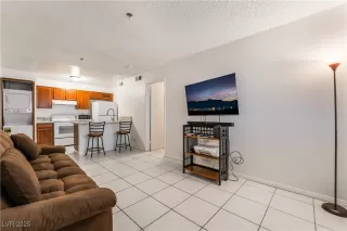 Photo #5: 2674798 Listing 