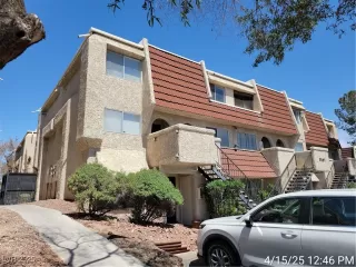 Photo #1: 2674826 Listing 