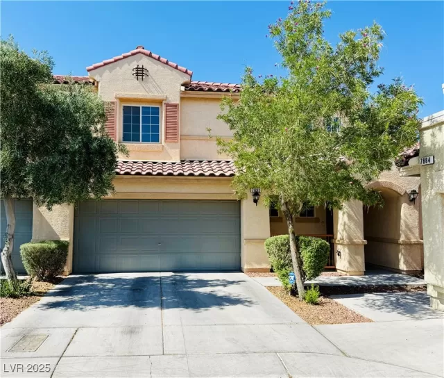 MLS: 2674874 Condo For Sale