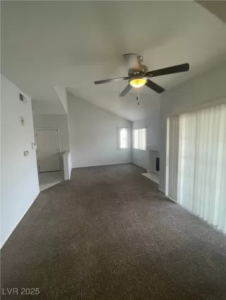 Photo #3: 2674888 Listing 