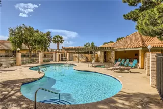 Photo #1: 2674892 Listing 