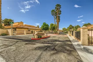 Photo #2: 2674892 Listing 