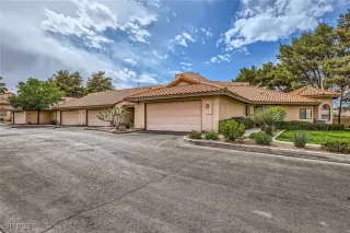 Photo #3: 2674892 Listing 