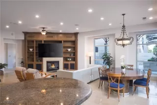 Photo #4: 2674913 Listing 