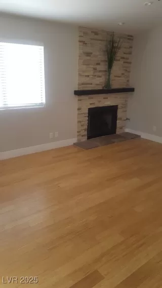 Photo #3: 2674967 Listing 