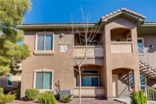 Photo #1: 2674988 Listing 