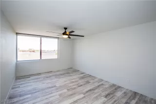 Photo #3: 2675038 Listing 