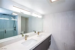 Photo #5: 2675038 Listing 