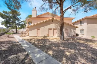 Photo #2: 2675053 Listing