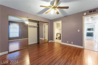 Photo #6: 2675066 Listing 