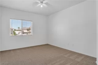 Photo #4: 2675067 Listing 