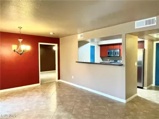 Photo #2: 2675115 Listing 